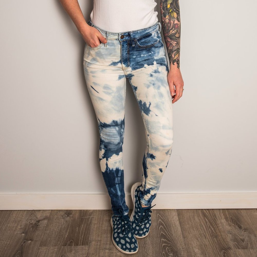 Bleach Dyed Skinny Jeans